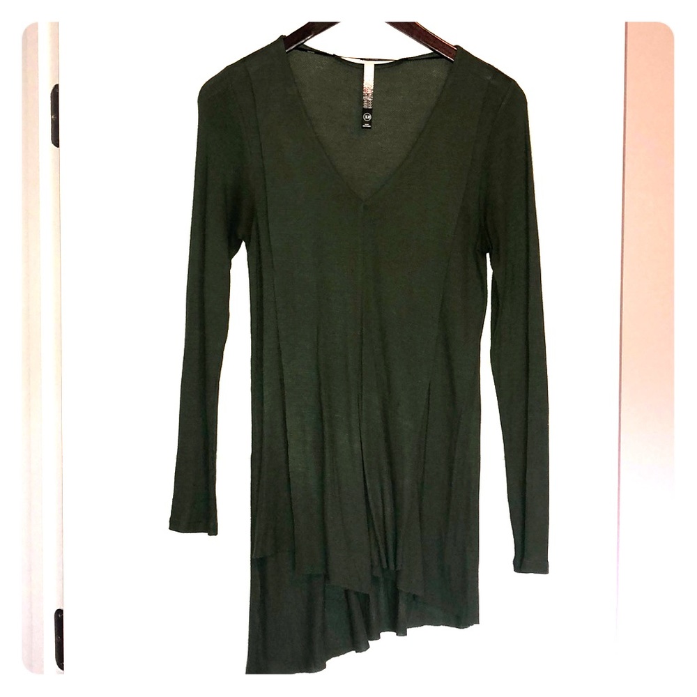 Kensie flowy long sleeve top